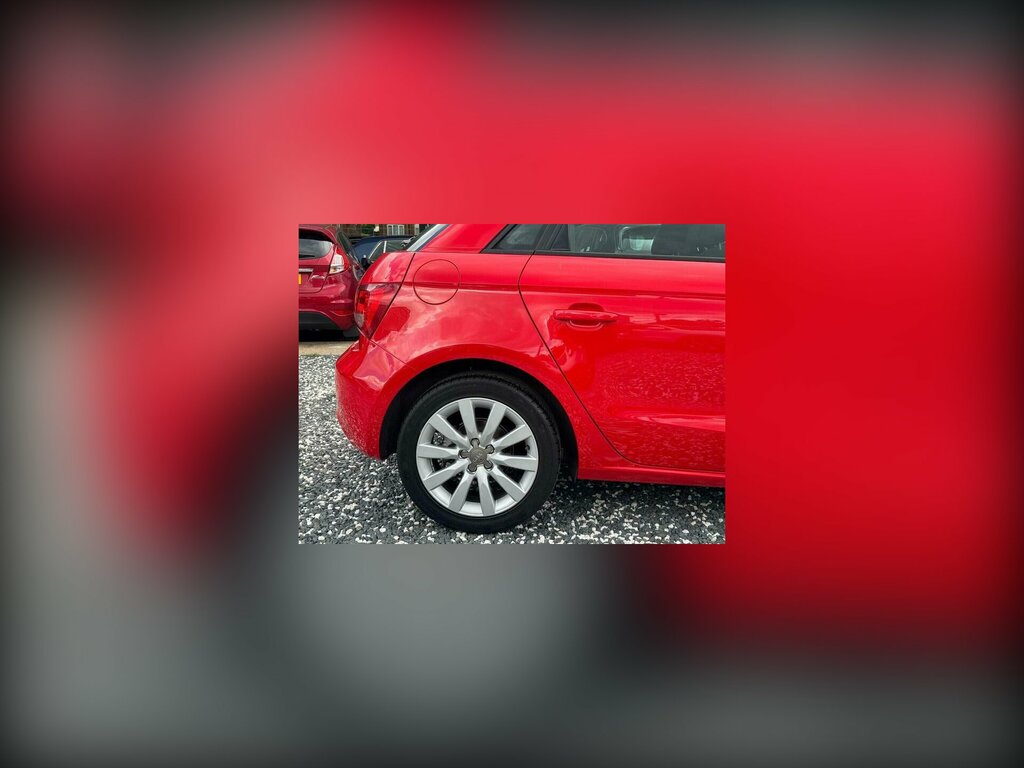 Audi A1 1.4 Tfsi Sport Sportback S Tronic Euro 5 Ss LF14VGL Red #2