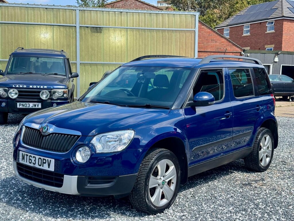 Skoda Yeti Hatchback White #7