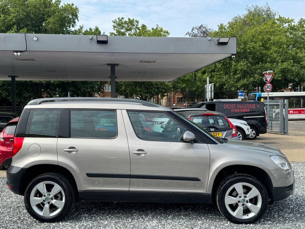 Skoda Yeti Diesel Silver #8