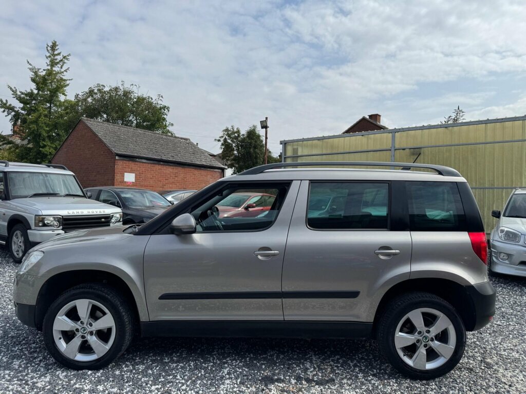 Skoda Yeti 2.0 Tdi Elegance Euro 5 Beige #6