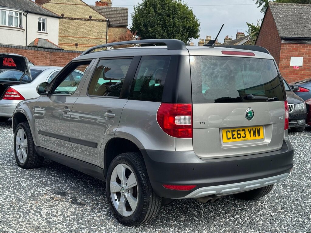 Skoda Yeti 2.0 Tdi Elegance Euro 5 Beige #4