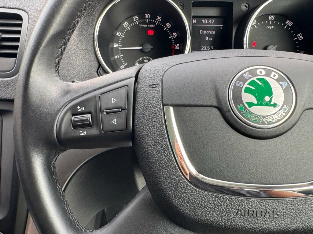 Skoda Yeti Diesel Silver #36
