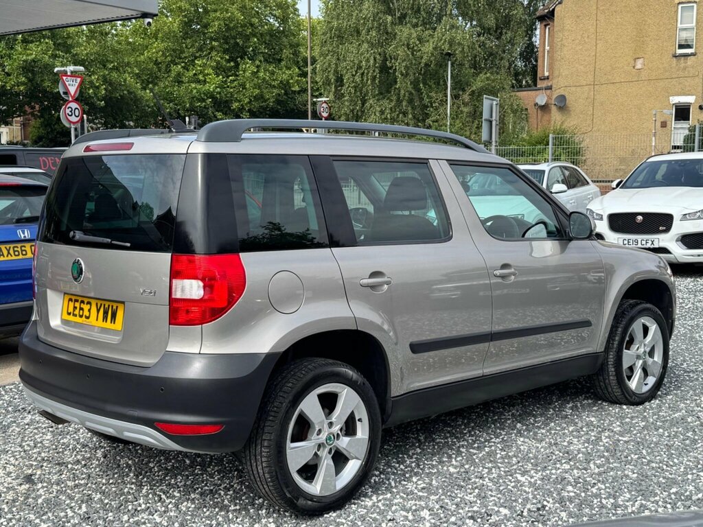 Skoda Yeti Diesel Silver #9
