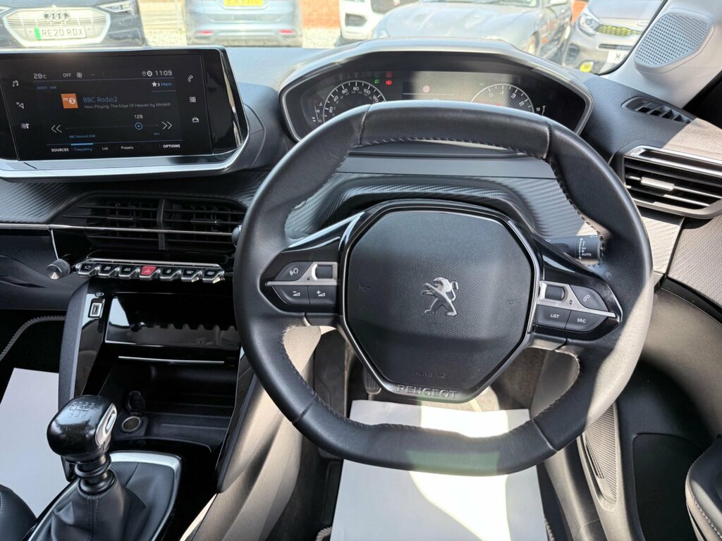 Peugeot 208 Hatchback Puretech Gt Ss #41