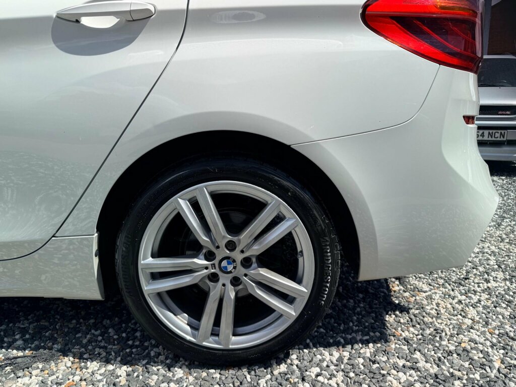 BMW 2 Series Gran Tourer Luxury Black #47