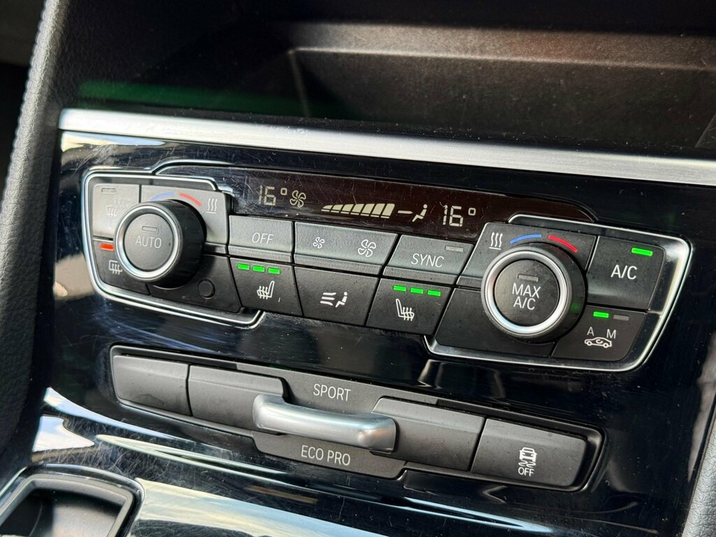 BMW 2 Series Gran Tourer Luxury Black #64