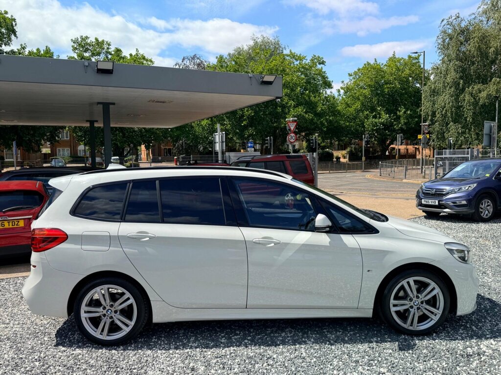 BMW 2 Series Gran Tourer Luxury Black #17