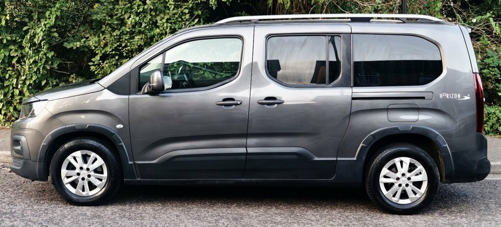 Peugeot Rifter 1.2L Allure Premium Grey #6