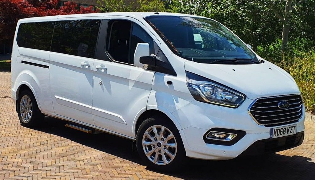 Ford Tourneo Custom 2L Titanium White