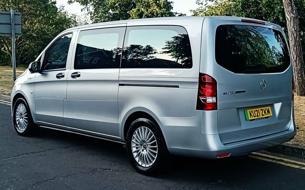 Mercedes-Benz eVito Evito Progressive White #13