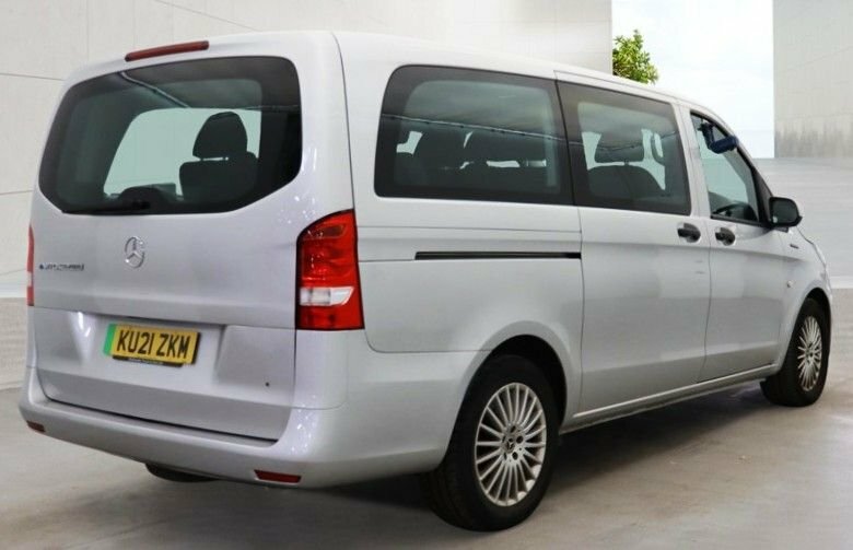 Mercedes-Benz eVito Minibus Silver #2