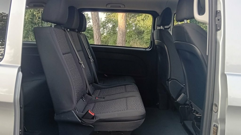 Mercedes-Benz eVito Evito Progressive White #20