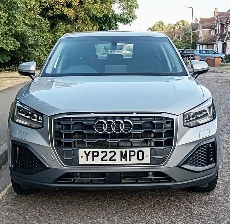 Audi Q2 1L Technik YP22MPO Silver #5