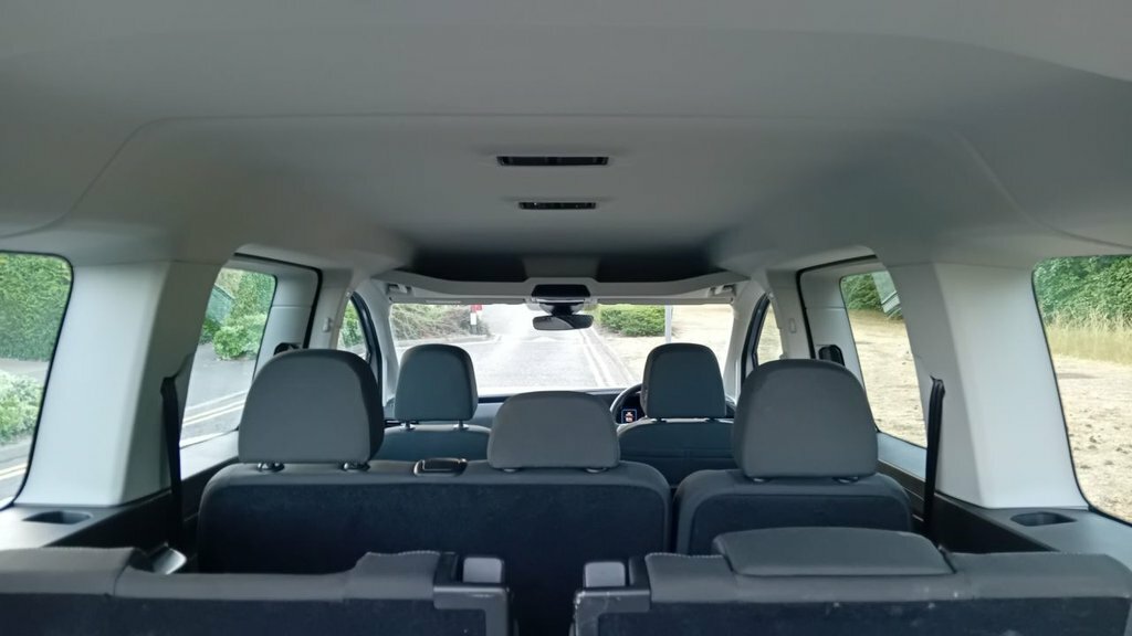 Volkswagen Caddy Maxi Life 1.5L Life Silver #4