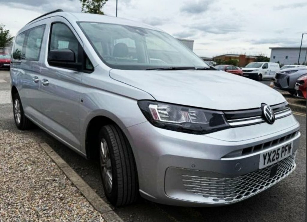 Volkswagen Caddy Maxi Life 1.5L Life Silver