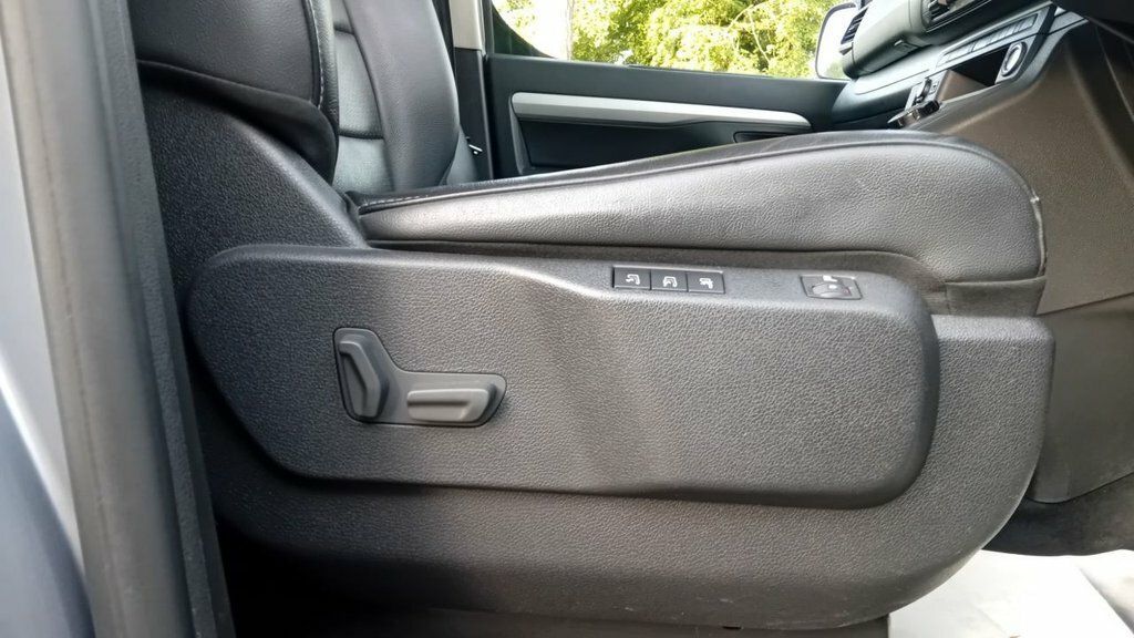 Peugeot Traveller Allure Grey #34