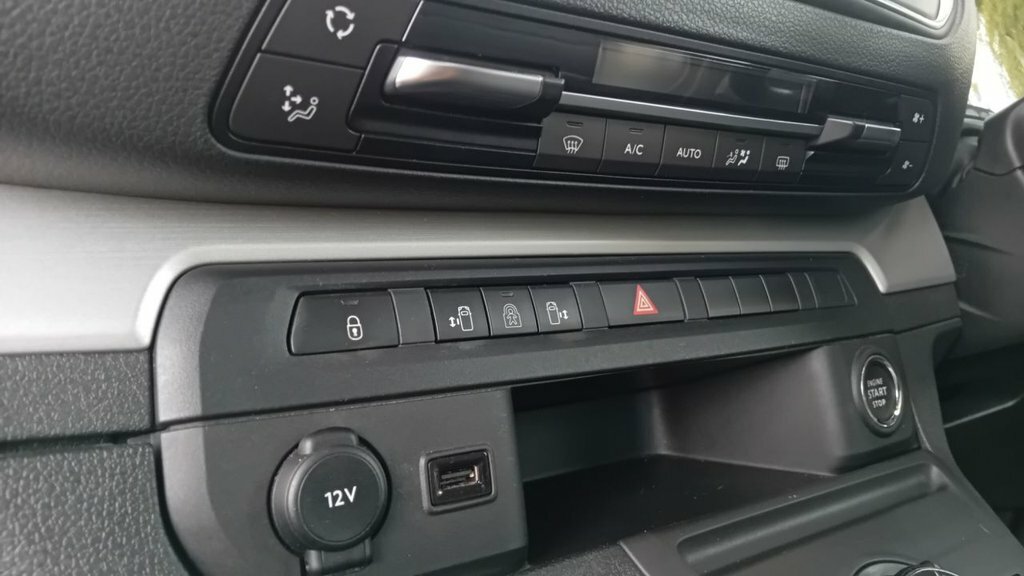 Peugeot Traveller Allure Grey #30
