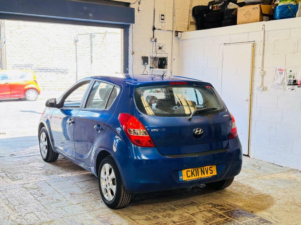 Hyundai I20 1.4 Comfort Euro 5 Blue #6