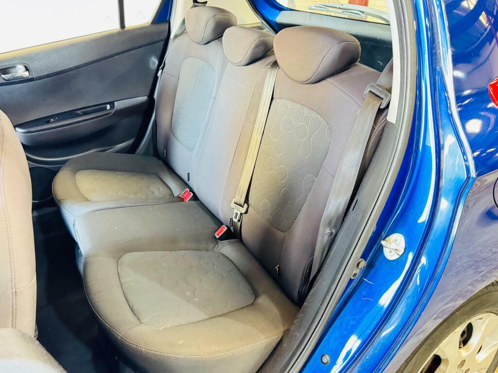 Hyundai I20 Comfort Red #15
