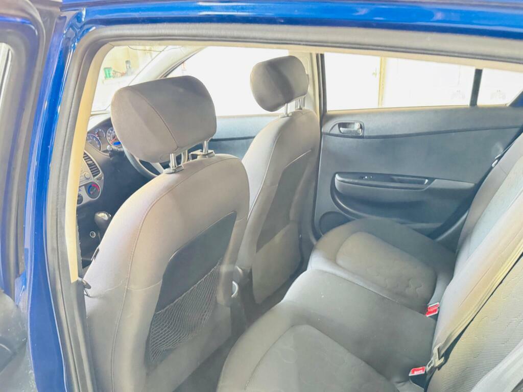 Hyundai I20 Comfort Red #14