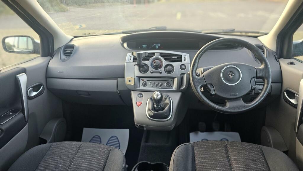 Renault Grand Scenic Hatchback Blue #17