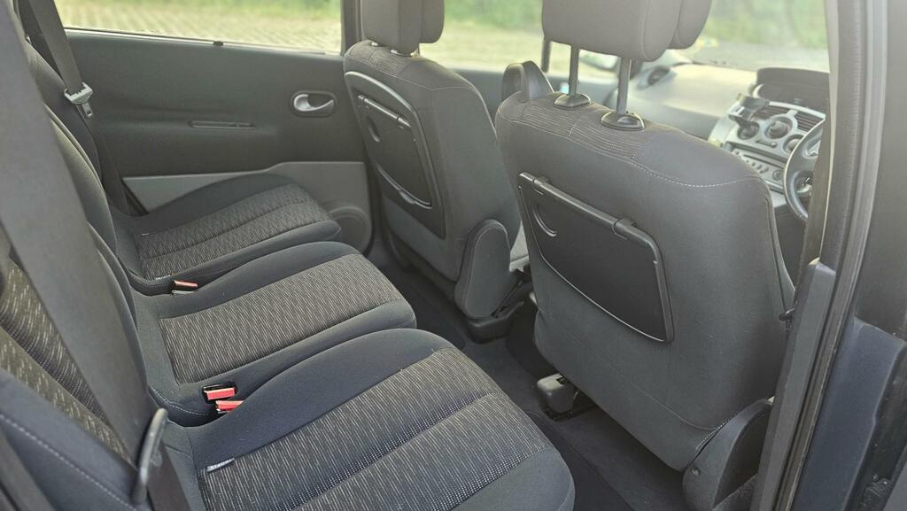 Renault Grand Scenic Hatchback Blue #18