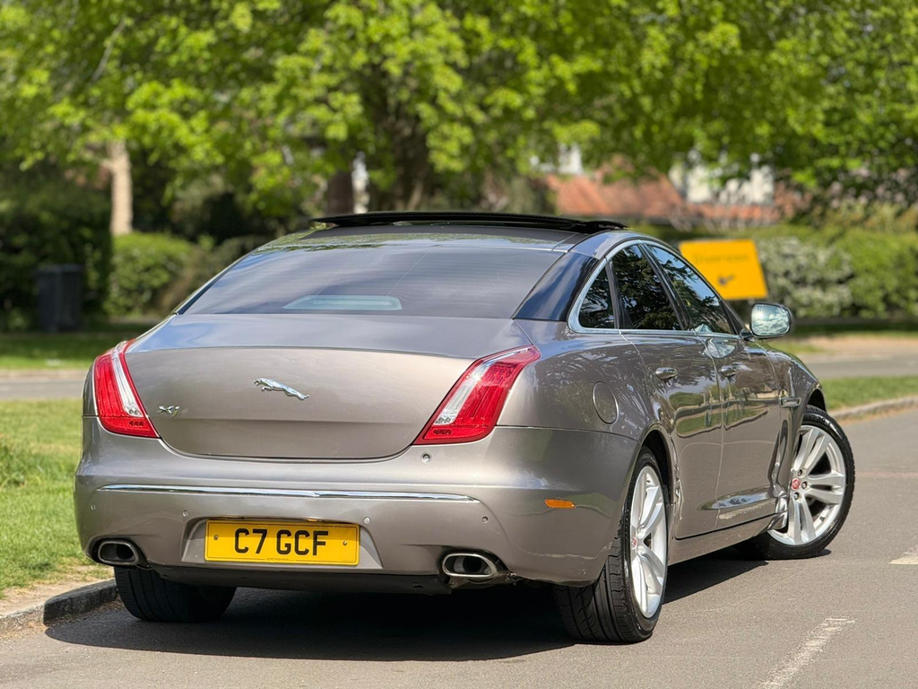 Jaguar XJ 3.0D V6 Premium Luxury Euro 5 C7GCF Grey #4