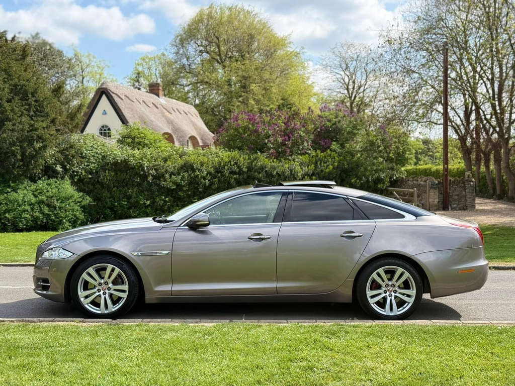 Jaguar XJ 3.0D V6 Premium Luxury Euro 5 C7GCF Grey #6