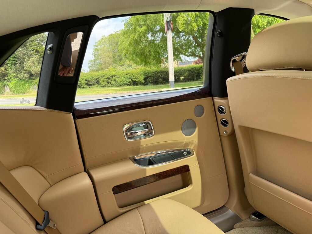 Rolls-Royce Ghost 6.6 V12 Saloon Euro 5 563 Bhp Purple #30