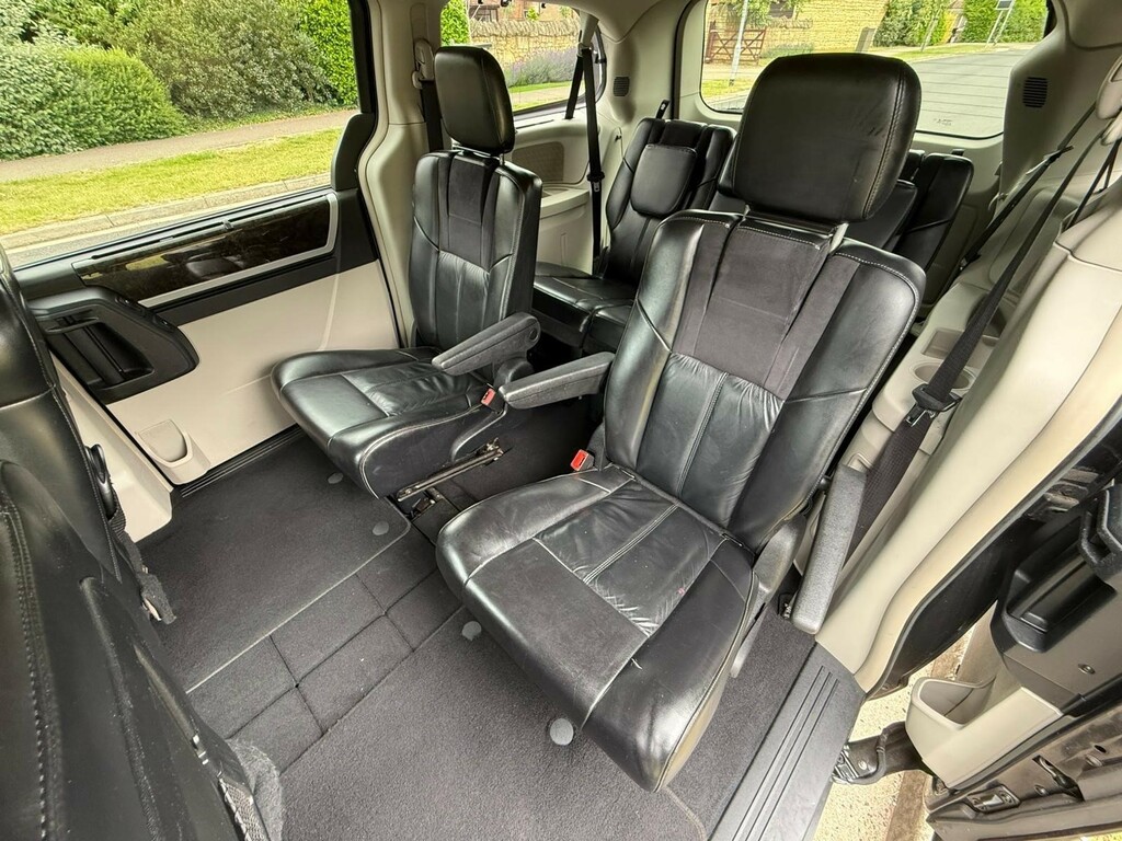 Chrysler Grand Voyager 2.8 Crd Limited Euro 5 White #12