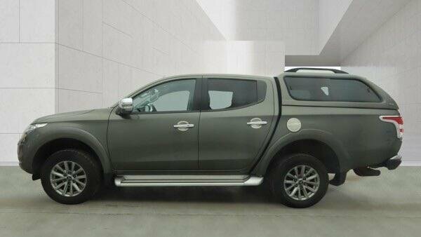 Mitsubishi L200 2017 2.4 Di-d Dc Barbarian 4Wd Euro 6 Green #6