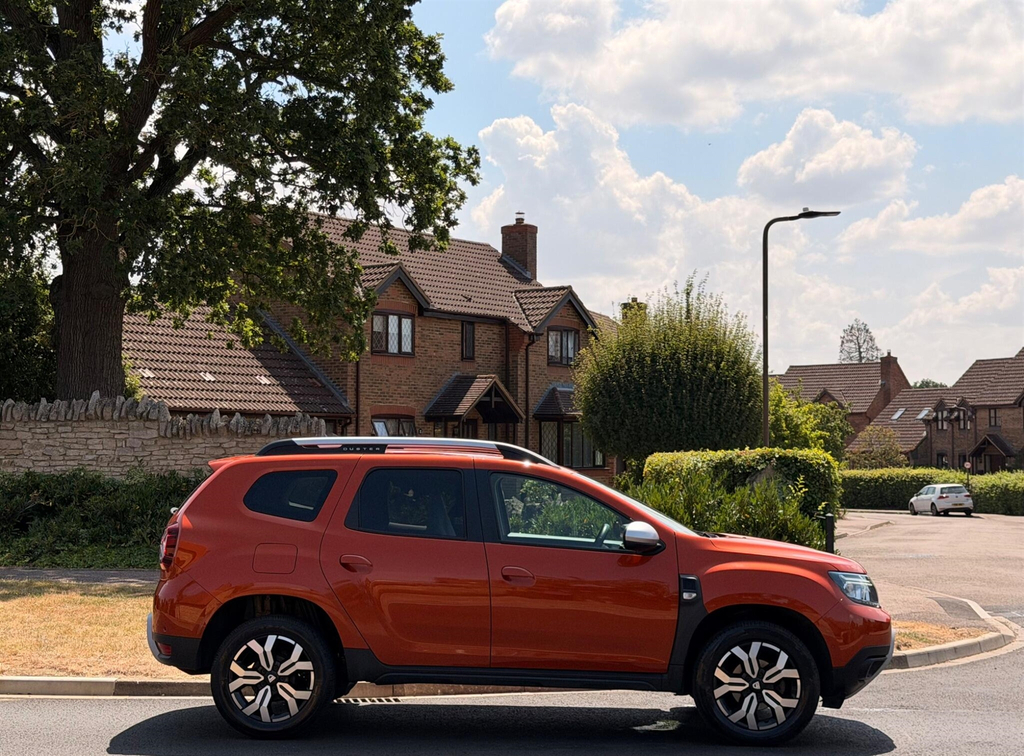 Dacia Duster 1.5 Blue Dci Prestige Euro 6 Ss VA22JFN Orange #5