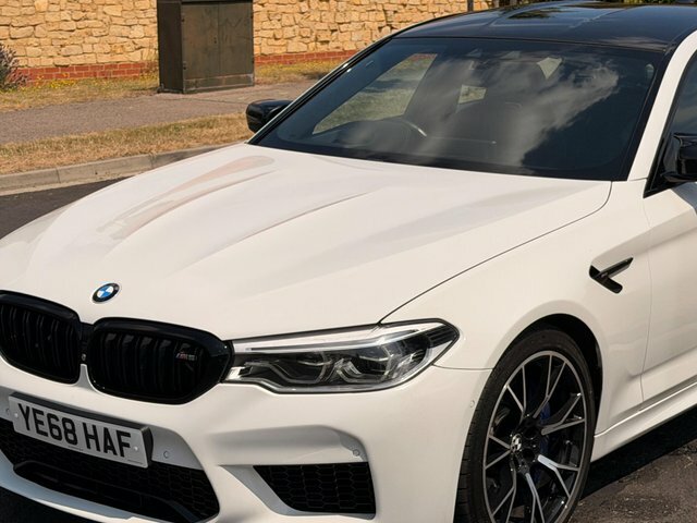 BMW M5 Saloon Blue #50