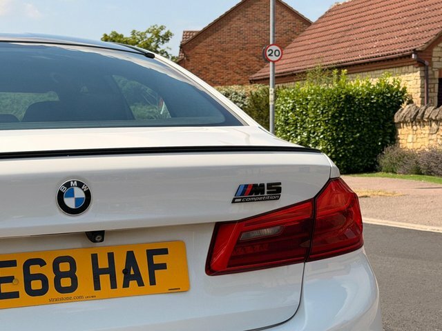 BMW M5 Saloon Blue #52