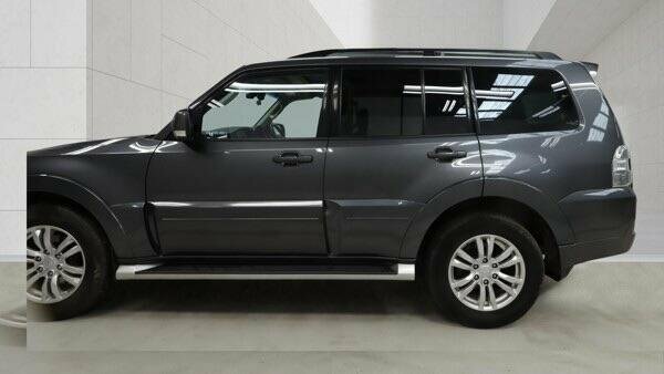 Mitsubishi Shogun 2017 3.2 Di-dc Sg3 4Wd Euro 6 Lwb Grey #6
