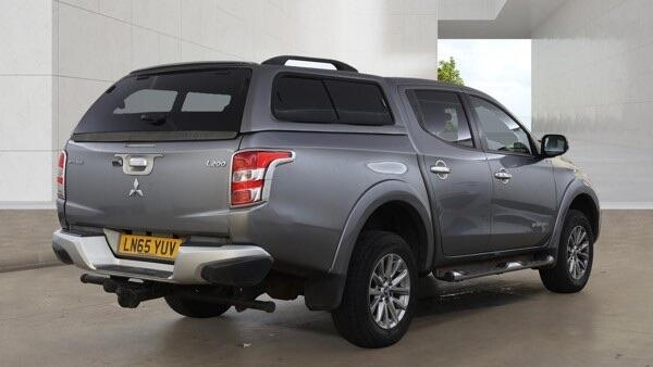 Mitsubishi L200 2.4 Di-d Dc Barbarian 4Wd Euro 5 Grey #4