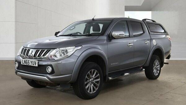 Mitsubishi L200 2015 2.4 Di-d Dc Barbarian 4Wd Euro 5 Grey #2