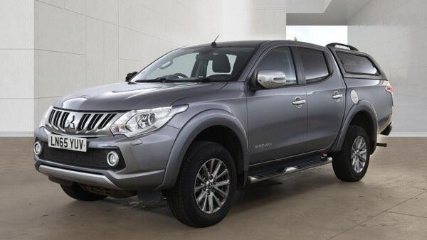 Mitsubishi L200 2.4 Di-d Dc Barbarian 4Wd Euro 5 Grey #2