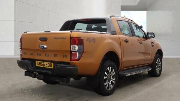 Ford Ranger 2016 3.2 Tdci Wildtrak 4Wd Euro 5 Orange #3
