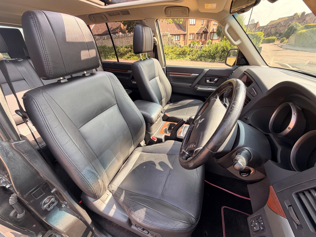Mitsubishi Shogun 3.2 Di-dc 197 Sg3 Grey #16