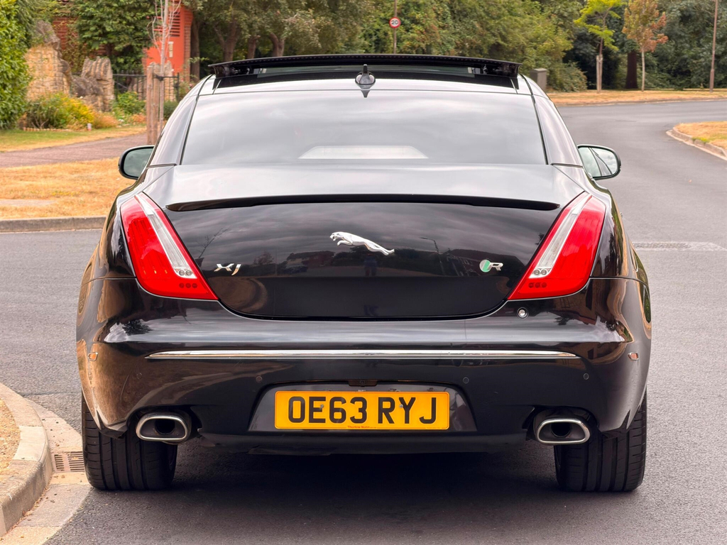 Jaguar XJ Xj Portfolio V6 D Silver #8