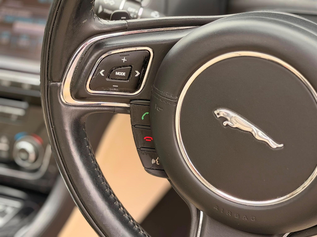Jaguar XJ Xj Portfolio V6 D Silver #36