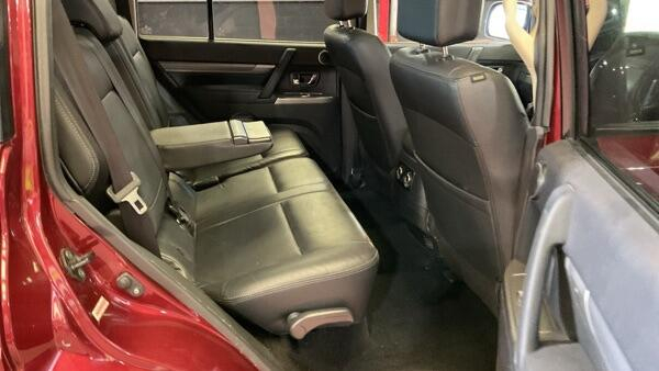 Mitsubishi Shogun 3.2L Sg2 Di-d Lwb Suv Eu Grey #8
