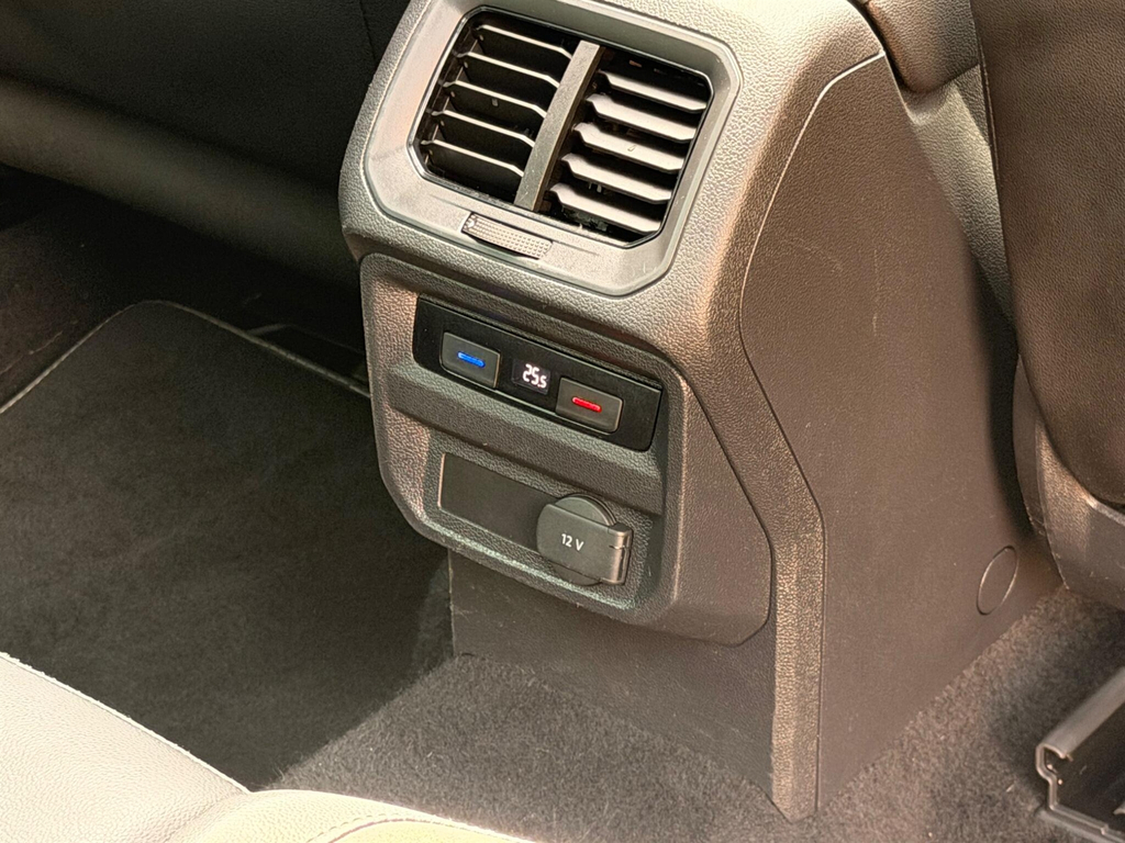 Volkswagen Tiguan Tdi Bluemotion Tech Se Navigation White #32