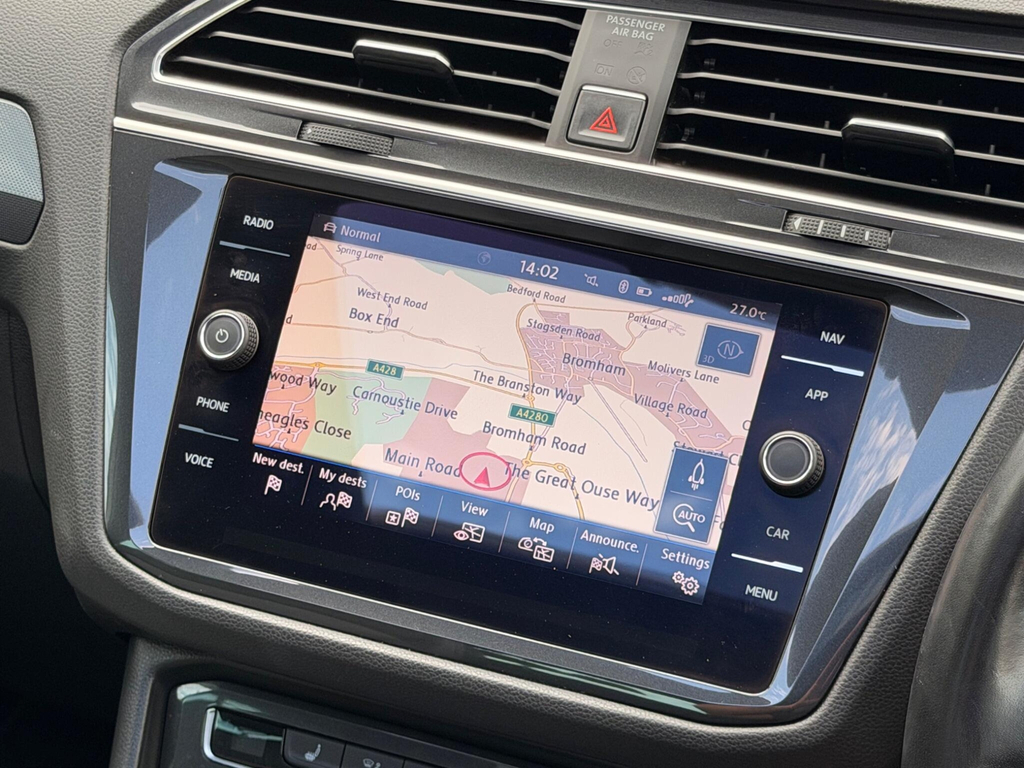 Volkswagen Tiguan Tdi Bluemotion Tech Se Navigation White #45