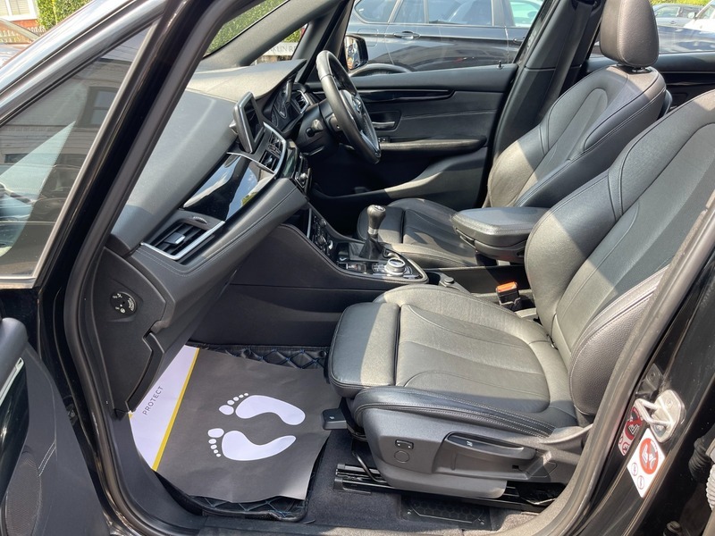 BMW 2 Series 218D Luxury Active  #37