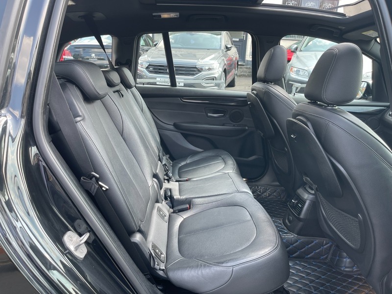 BMW 2 Series 218D Luxury Active  #28