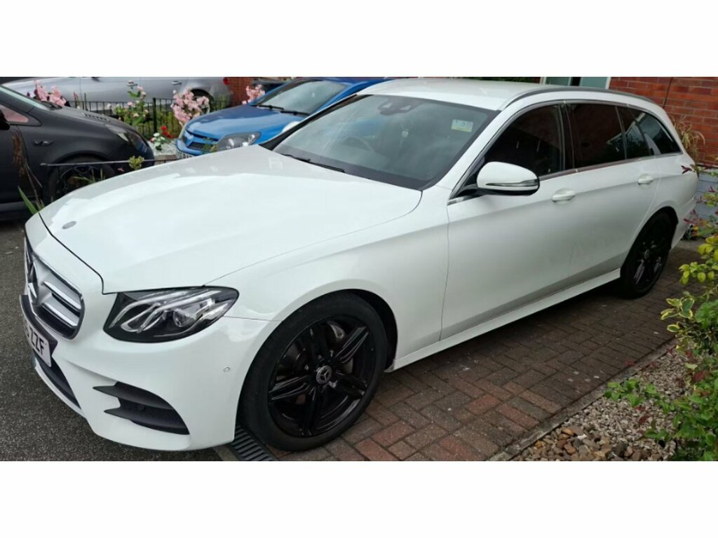 Mercedes-Benz E Class E220d Amg Line White