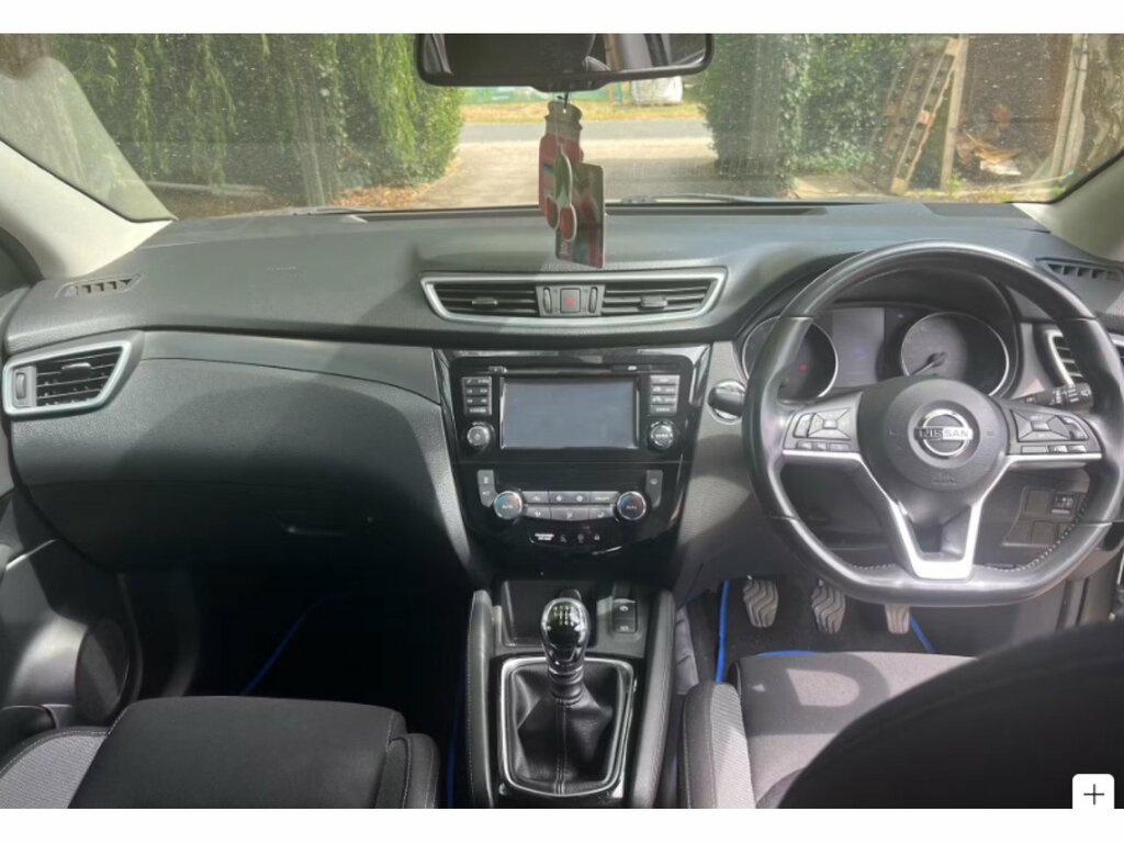 Nissan Qashqai Dig-t N-connecta Grey #5