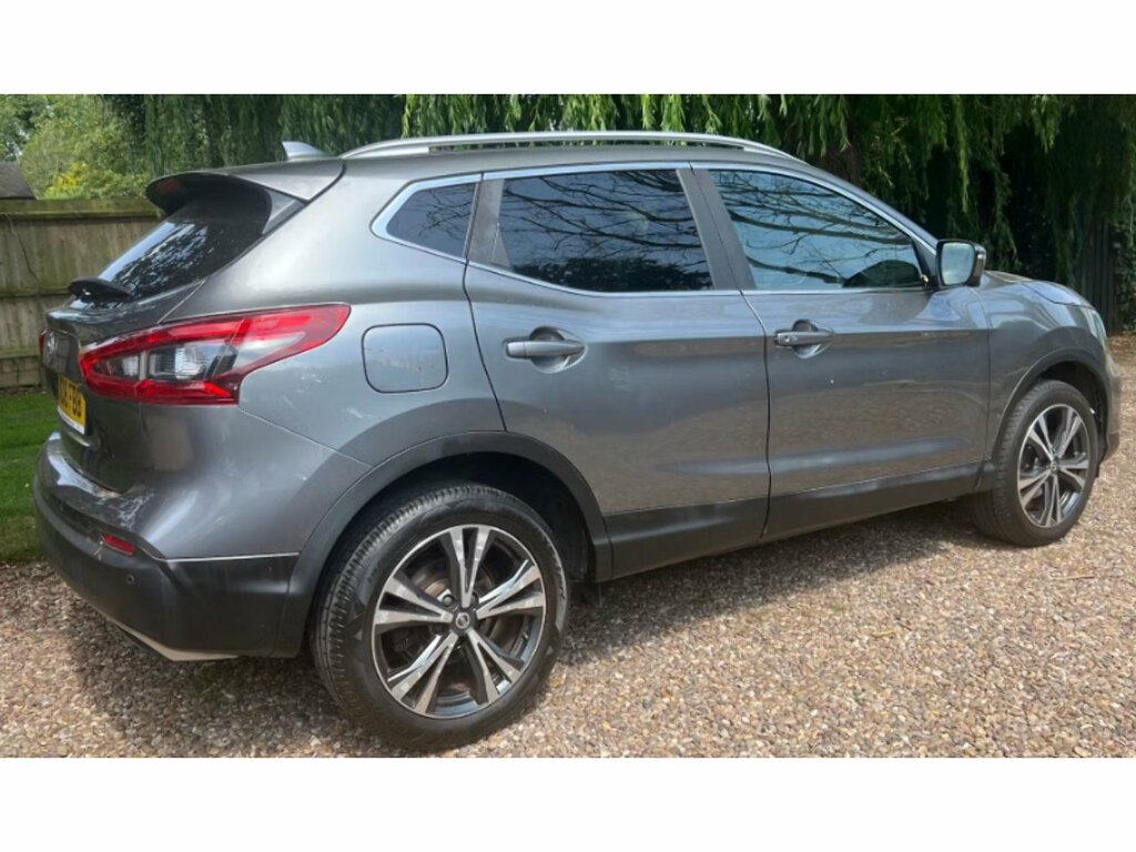 Nissan Qashqai Dig-t N-connecta Grey #3
